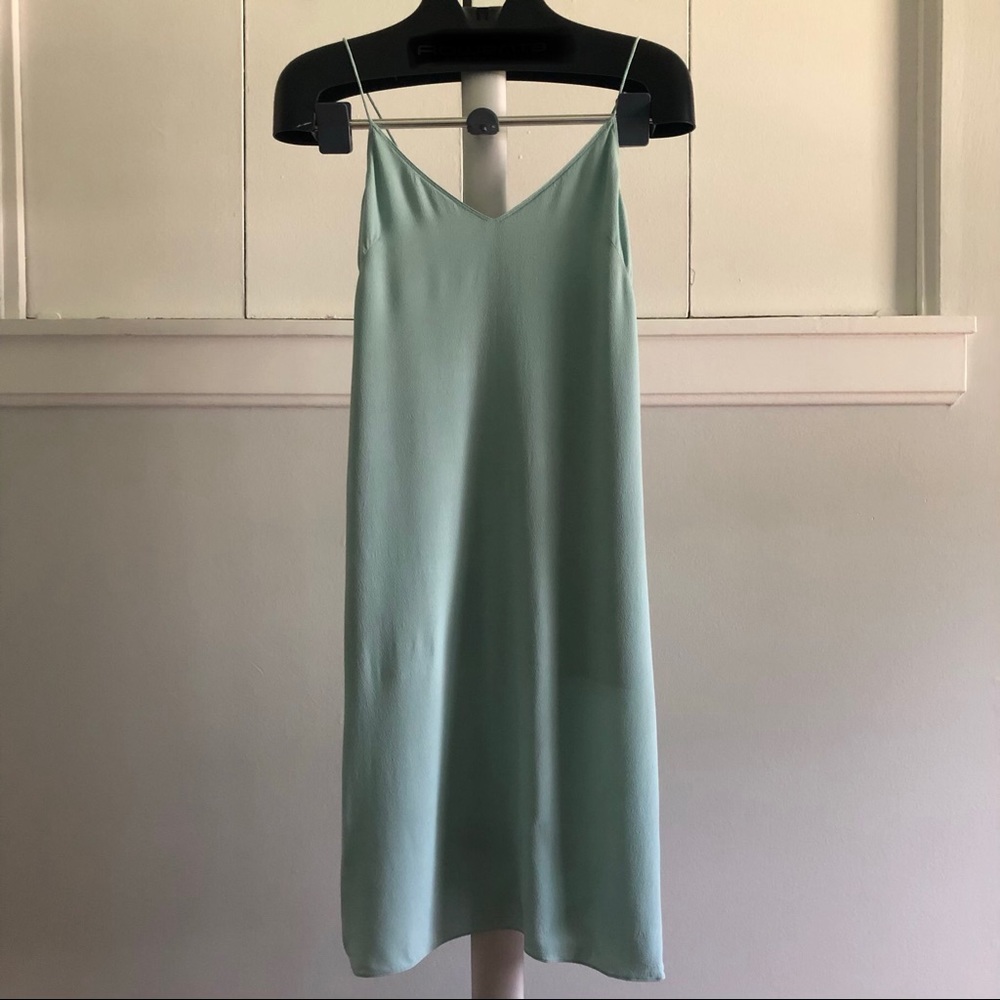 Aritzia Wilfred Free Felicity Dress